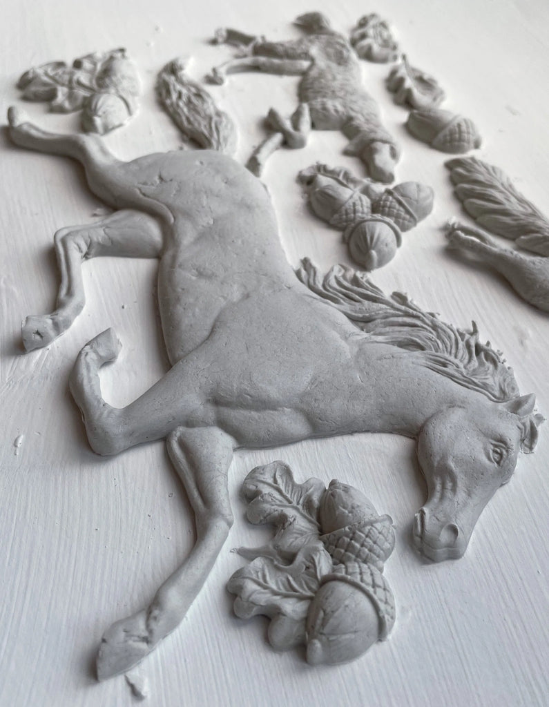 Iron Orchid Designs Horse & Hound 6X10 IOD Moulds™-BluebirdMercantile